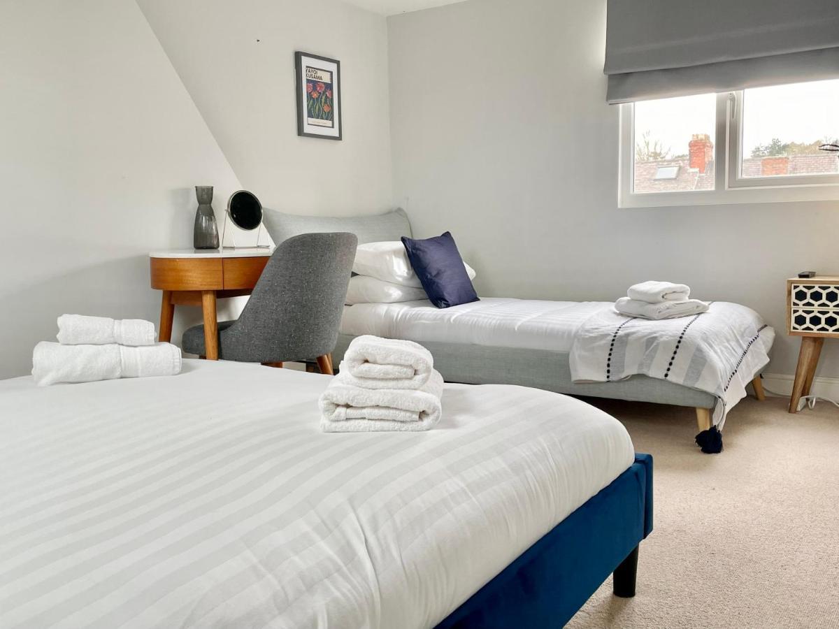 Woodvale Villa York Buitenkant foto